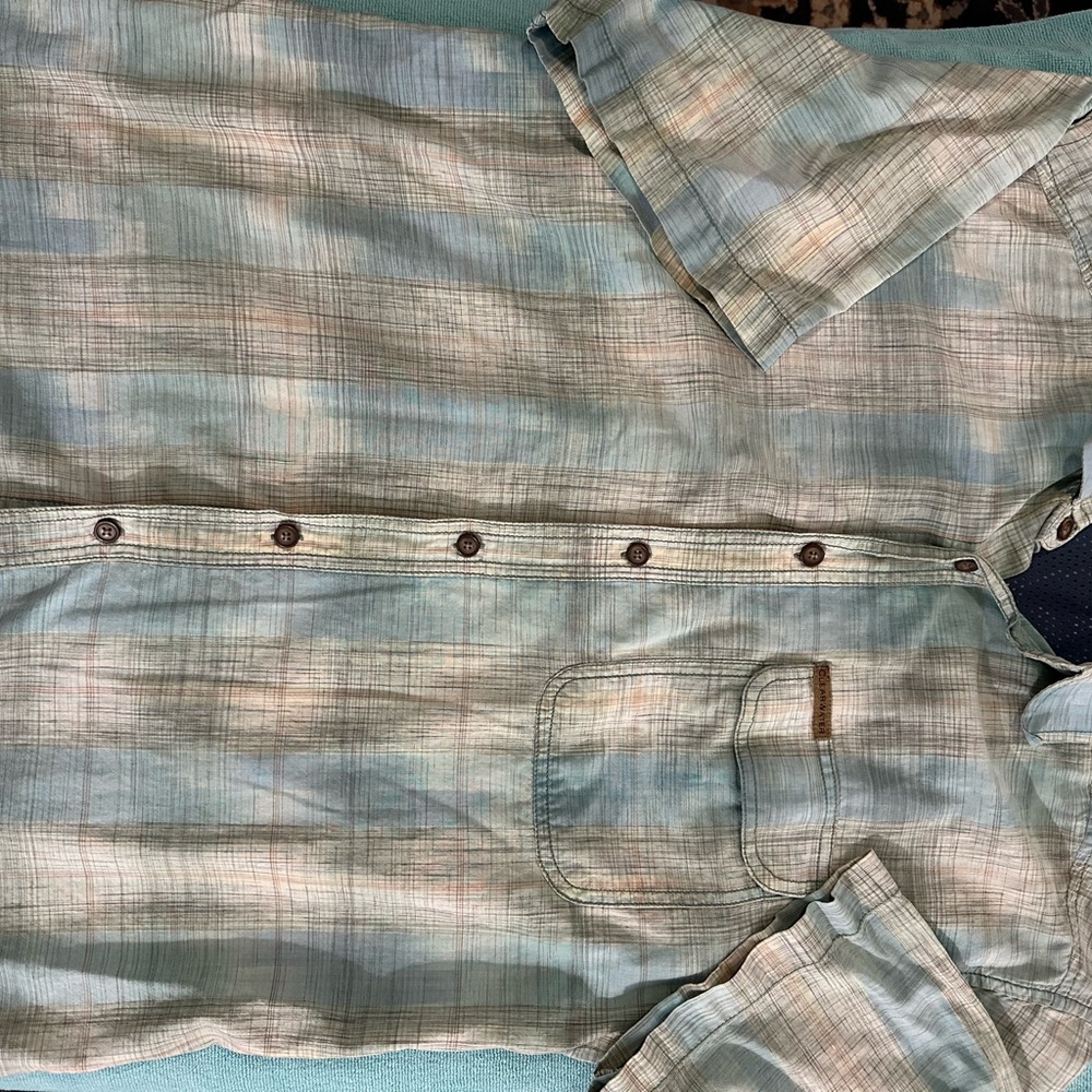 Casual Plaid Button-Up Shirt